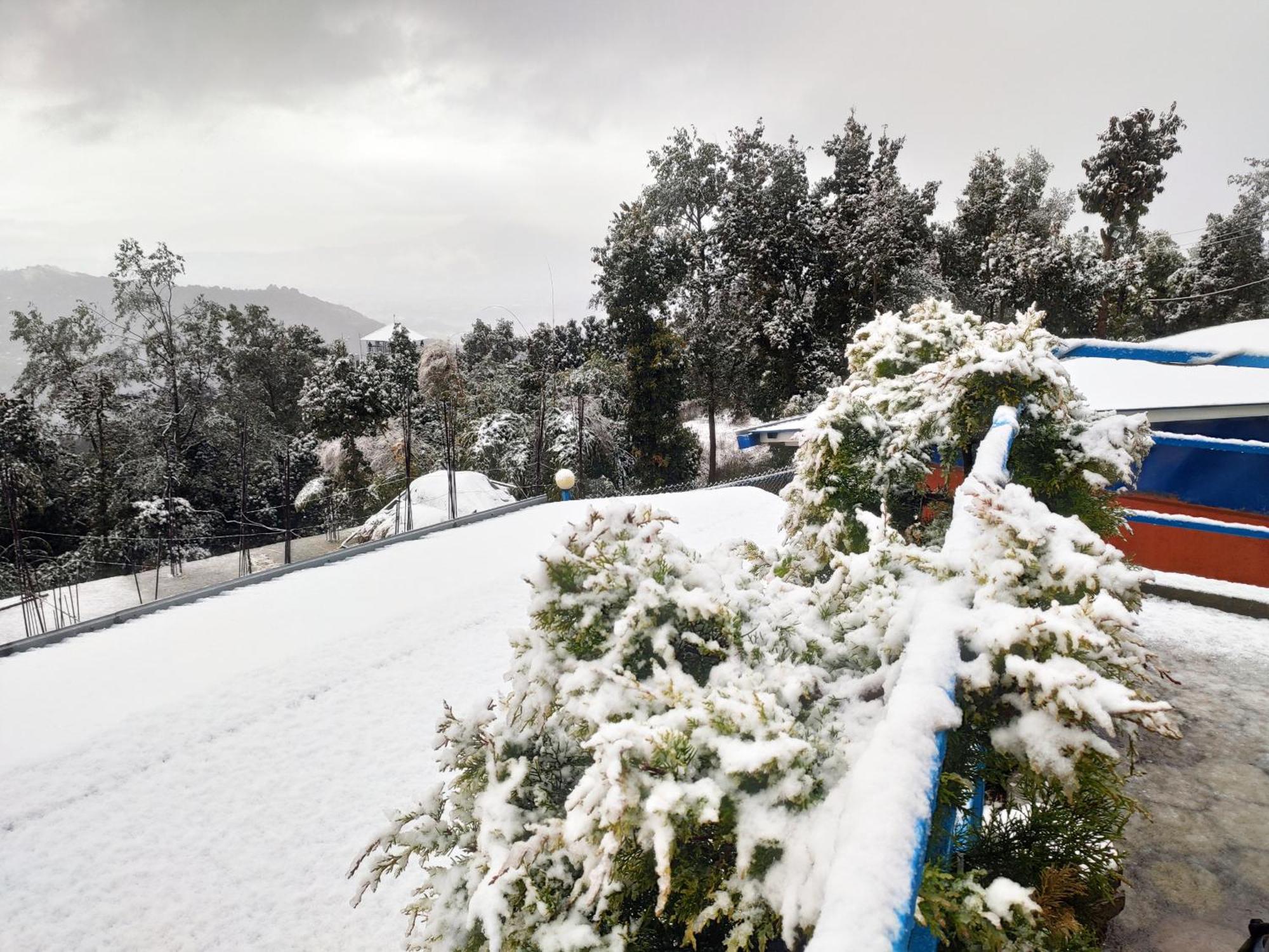 Chareli Resort Nagarkot Eksteriør billede