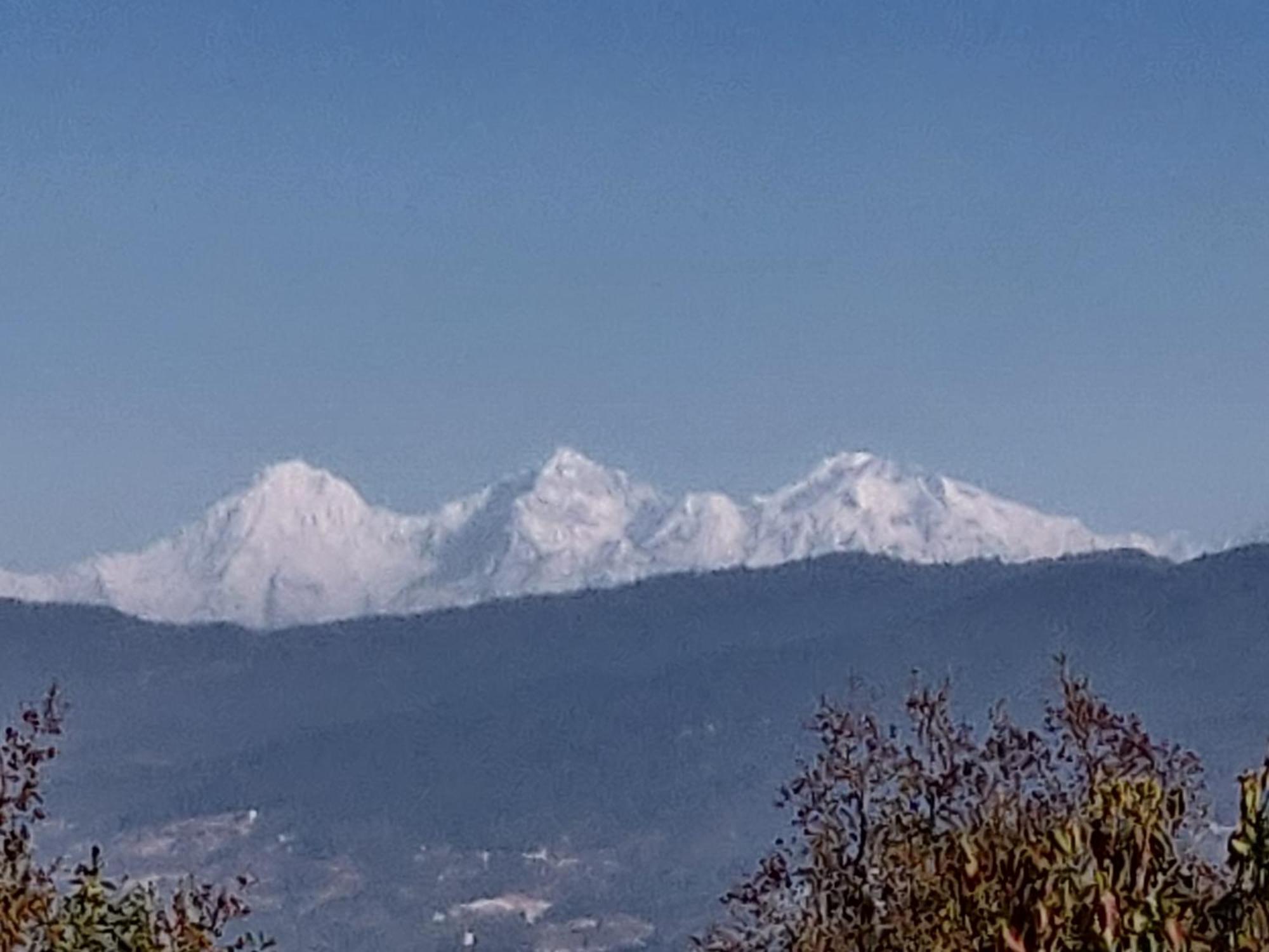Chareli Resort Nagarkot Eksteriør billede