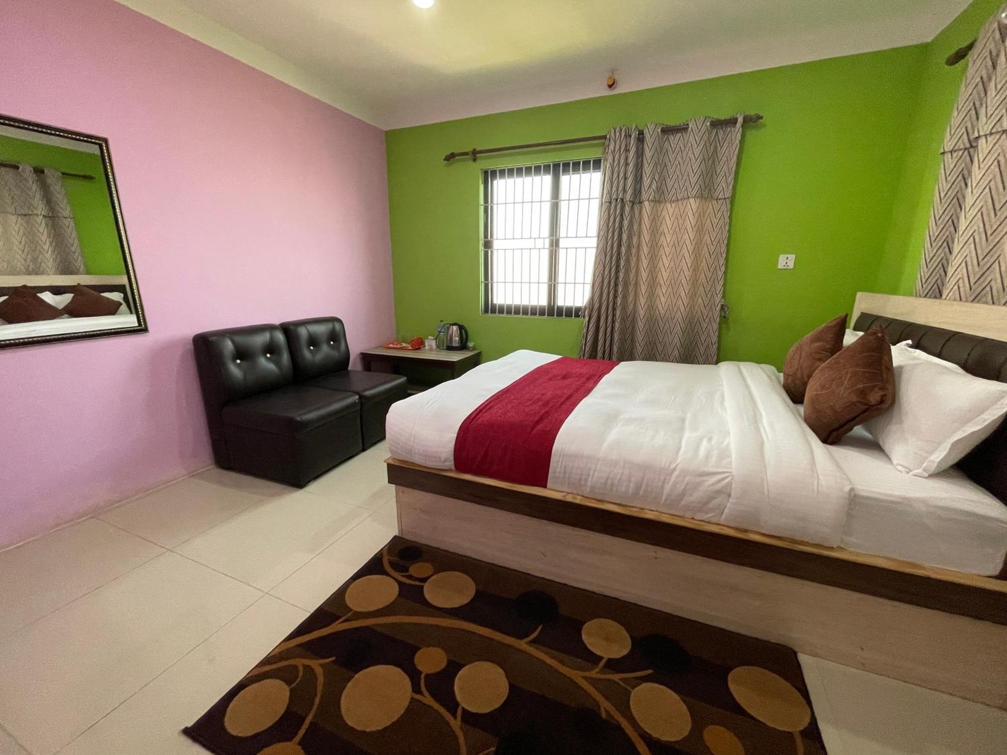Chareli Resort Nagarkot Eksteriør billede